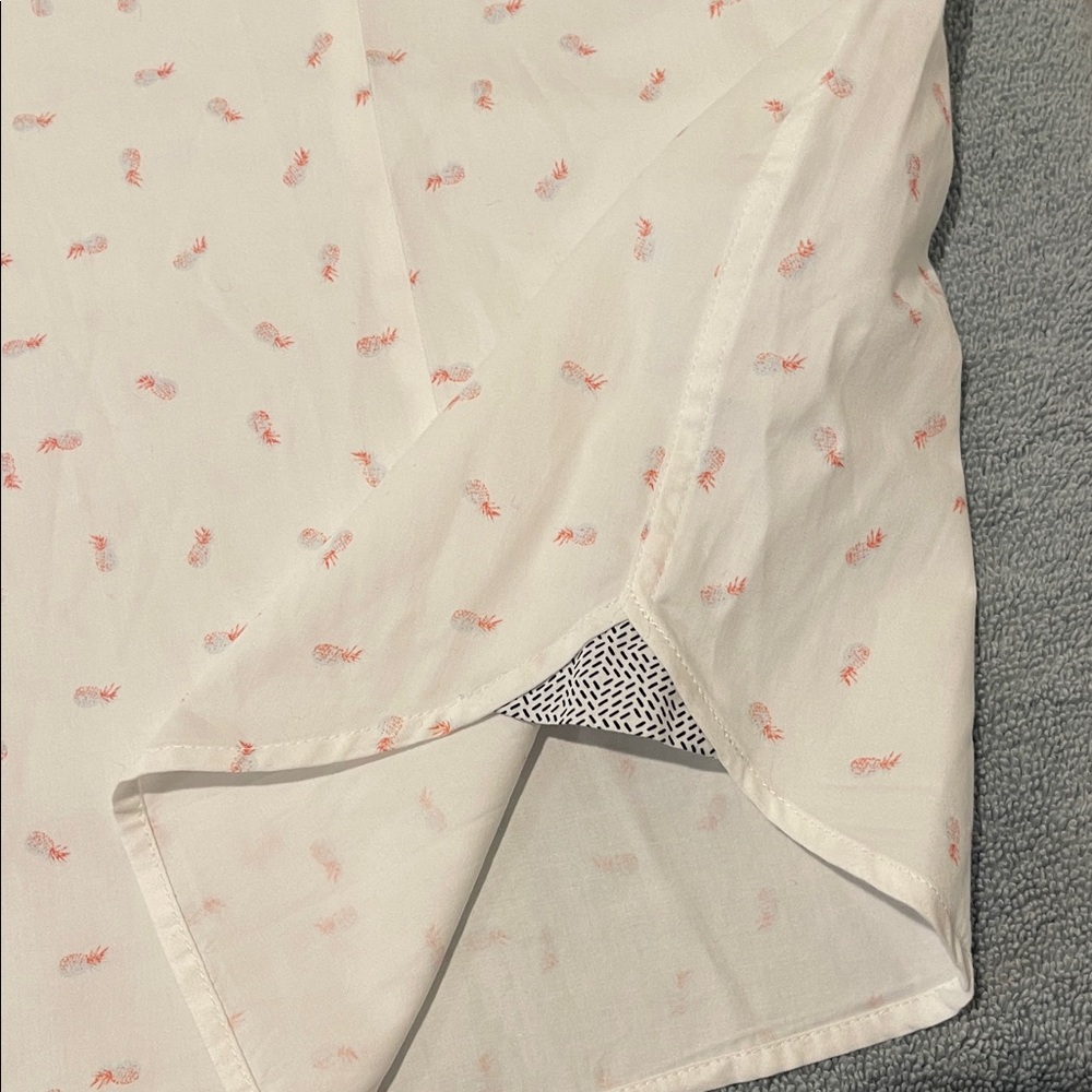 Never Worn Pink Pineapple White Short Sleeve Summer Beach Party Pool Bar US XL - Picture 7 of 12